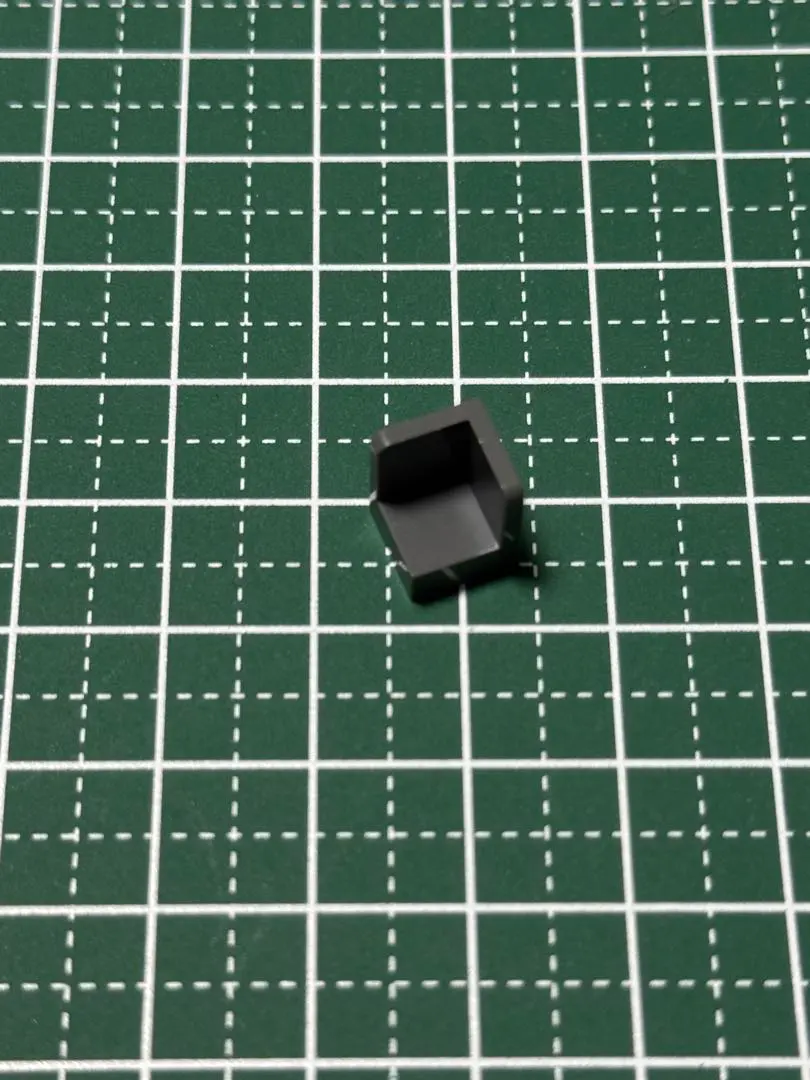 Thumbnail of 848 LEGO Part Panel 1 x 1 x 1 - Corner - 1 piece