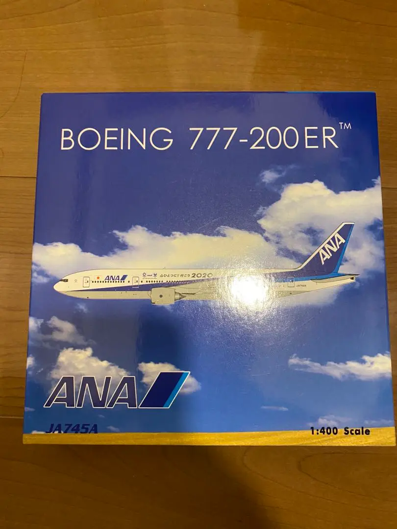 【レア】 ANA B777-200ER 限定塗装機 1:400 モデル 4137x0kLjrL.jpg_BO30,255,255,