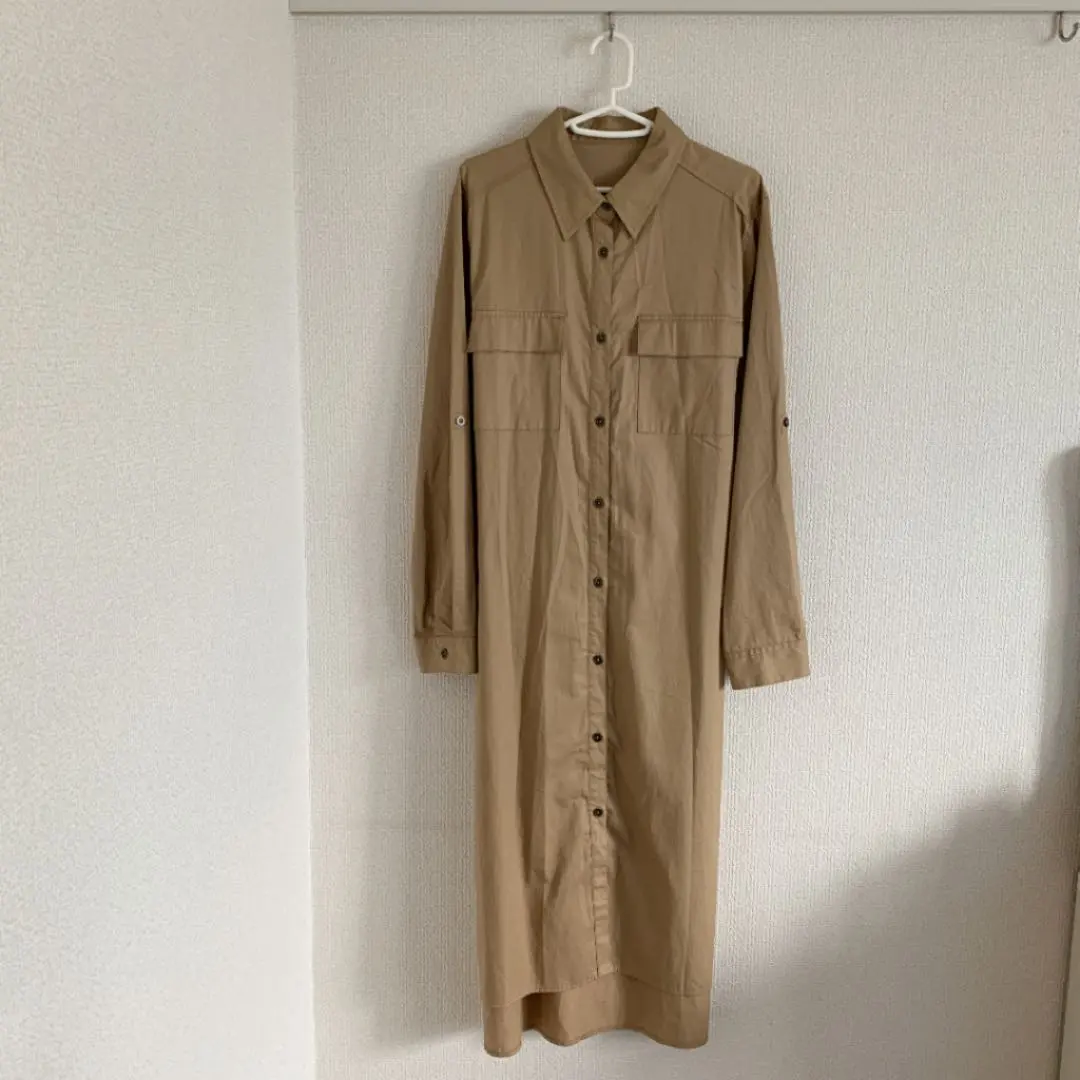 Thumbnail of Unused shirt dress, beige