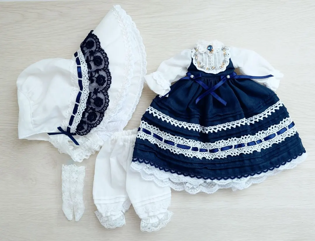 Blythe 娃衣 服裝 洋裝 作家 手工製作 ④ 的縮圖