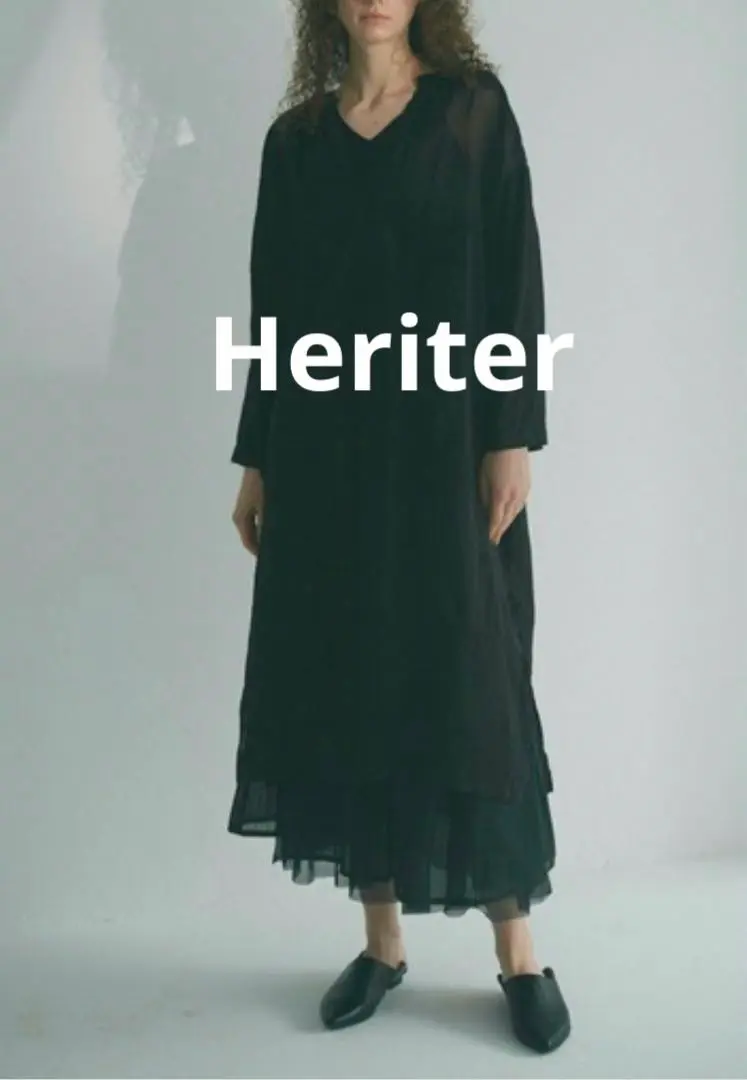 Heriter（エリテ）の「テーブルクロスカフタンドレス