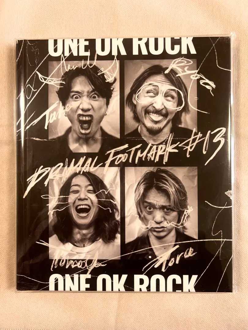 【匿名配送】one ok rock ポスター サイン 2025年最新】one ok rock サインの人気アイテム - メルカリ