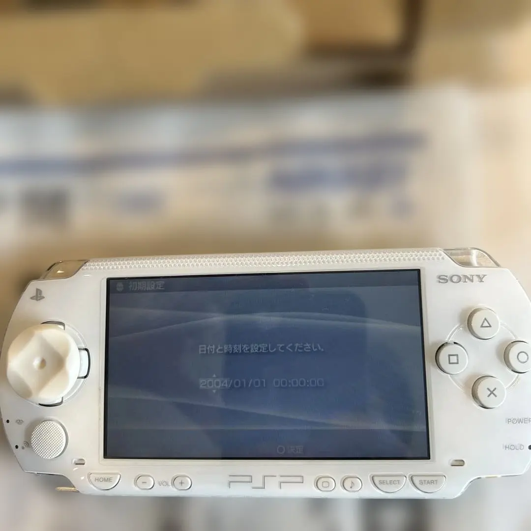 人気ブランド 海外通販 - 国内入手困難 2025年最新】PSP-1000CWの人気アイテム - メルカリ Nintendo Switch
