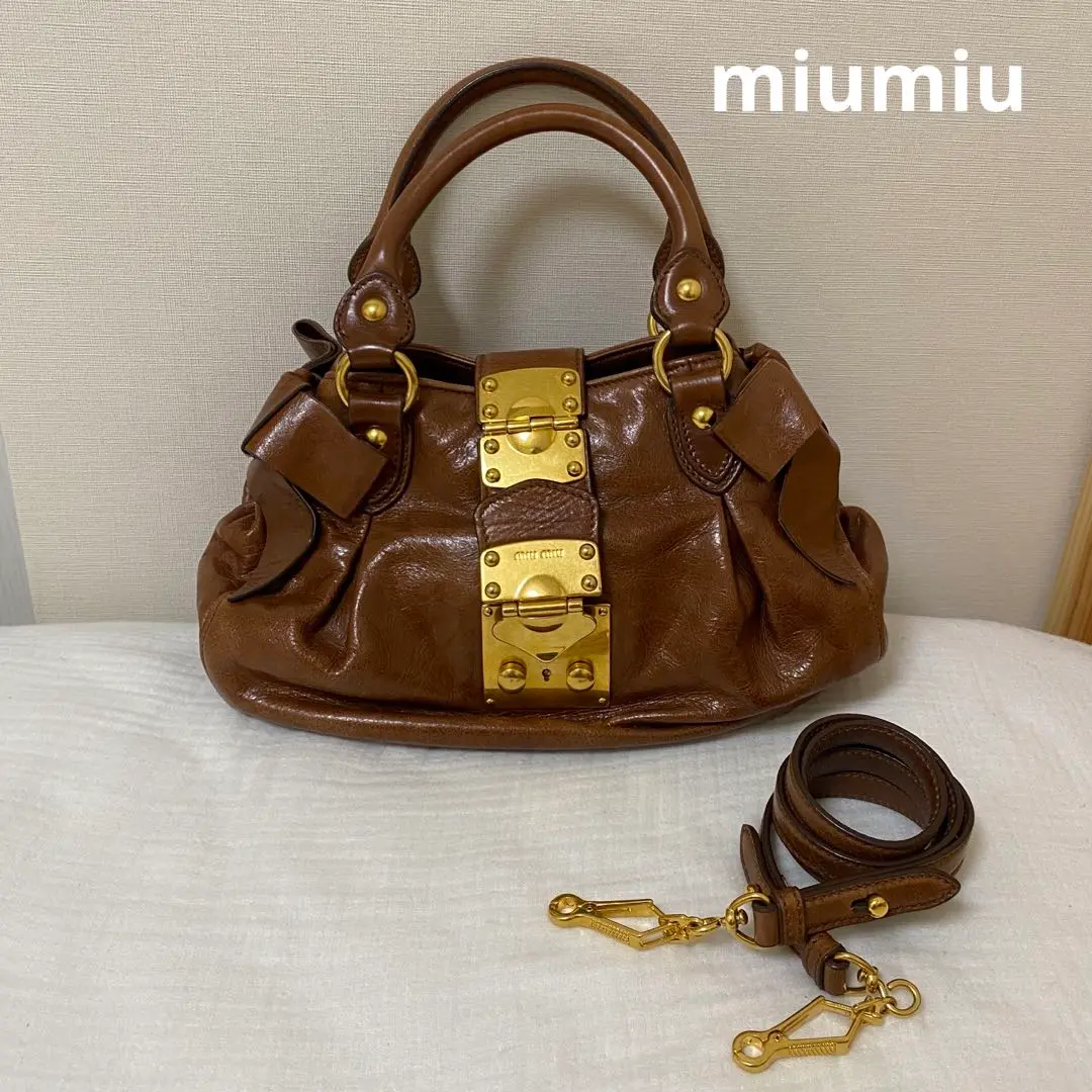 【希少クロコ❗️】miumiu 2way ！レザー　ショルダーバッグ　ブラウン 希少 レア miumiu ミュウミュウ ショルダーバッグ2way 型押し