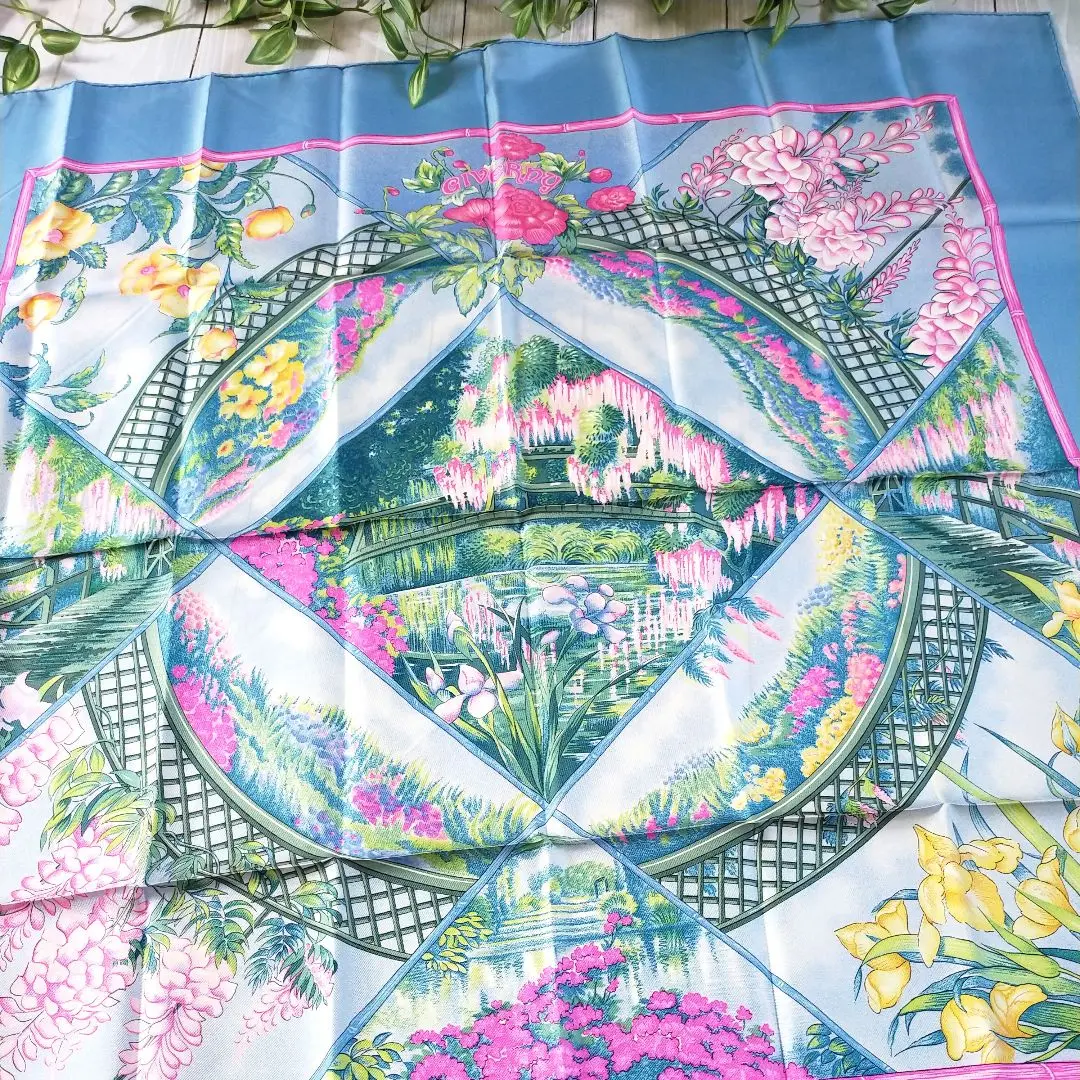 HERMES GIVERNY モネの庭 スカーフ カレ90 花と庭園 ネイビー