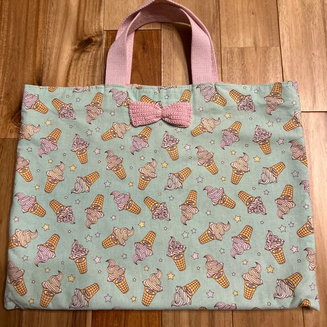 Thumbnail of Lesson bag with a soft serve ice cream pattern