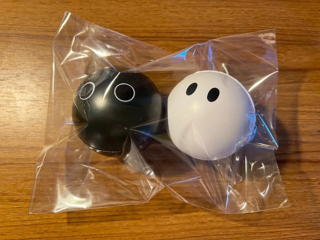 非売品　ニーア リィンカーネーション 純金風ママピンバッジ　リィンカネ ニーア リィンカーネーション』純金ママの制作過程をリィンラボ