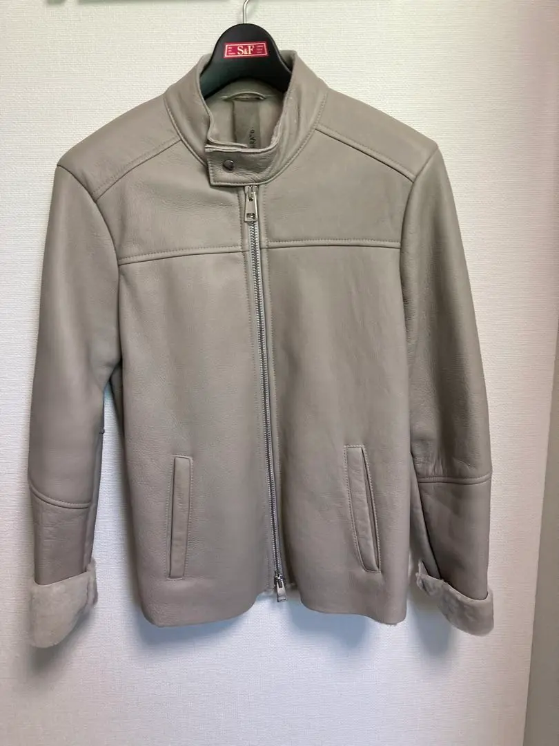 【美品】ジョルジオブラット シングルライダースジャケット ムートン グレー 44 美品】ジョルジオブラット シングルライダースジャケット