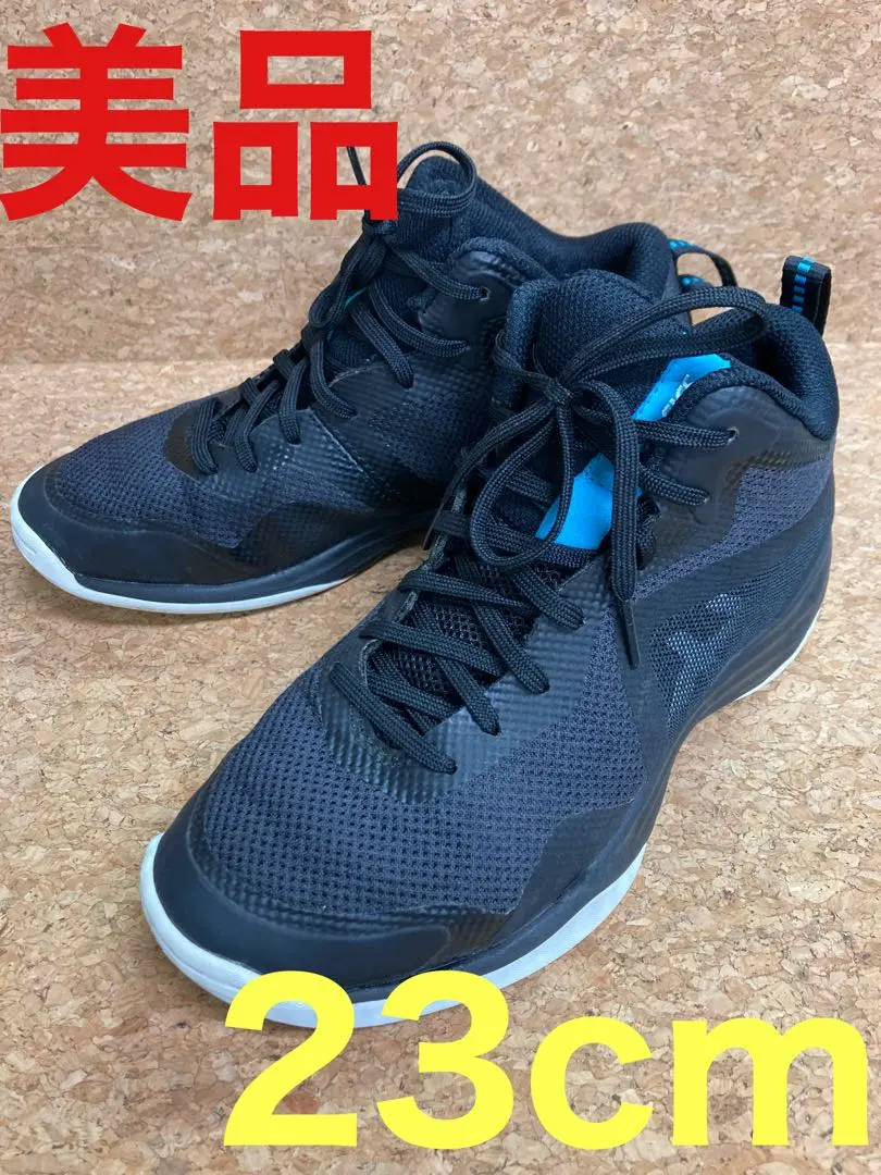 バスケットボールシューズ　アシックス　ライトノヴァ　27cm ASICS[アシックス] LYTE NOVA / ライト ノヴァ（1061A002）