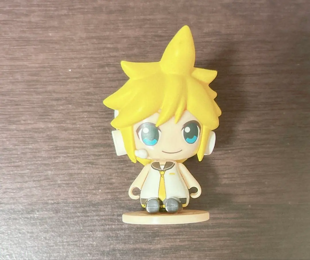 鏡音連 Pocket Maquette 初音未來 01 轉蛋 的縮圖