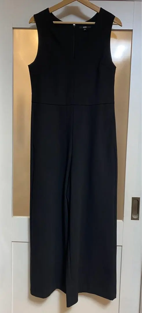 簡約休閒風◎2025年◎V領連身褲◎黑色◎L尺寸◎僅穿著一次 的縮圖