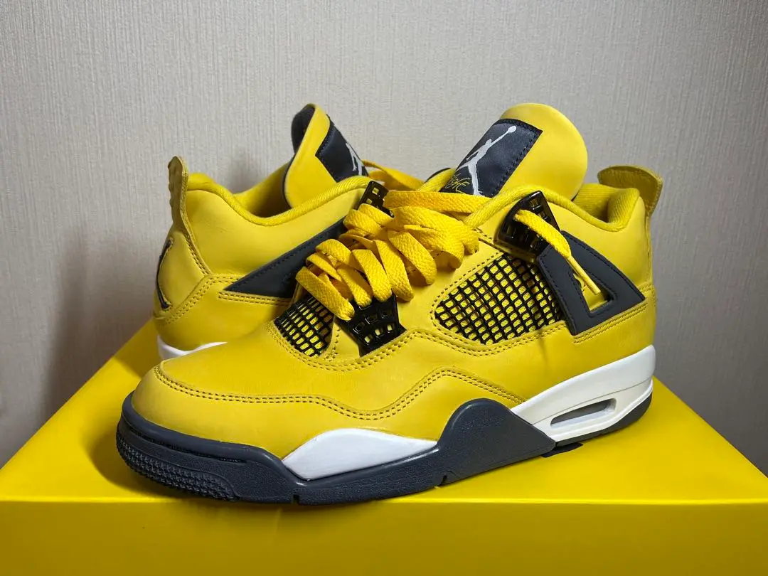 2025年最新】jordan4 lightningの人気アイテム - メルカリ