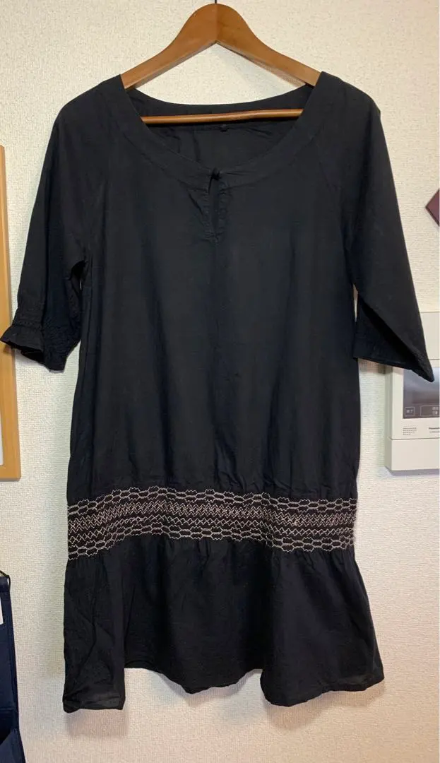 Thumbnail of Black long tunic, 100% cotton, size M