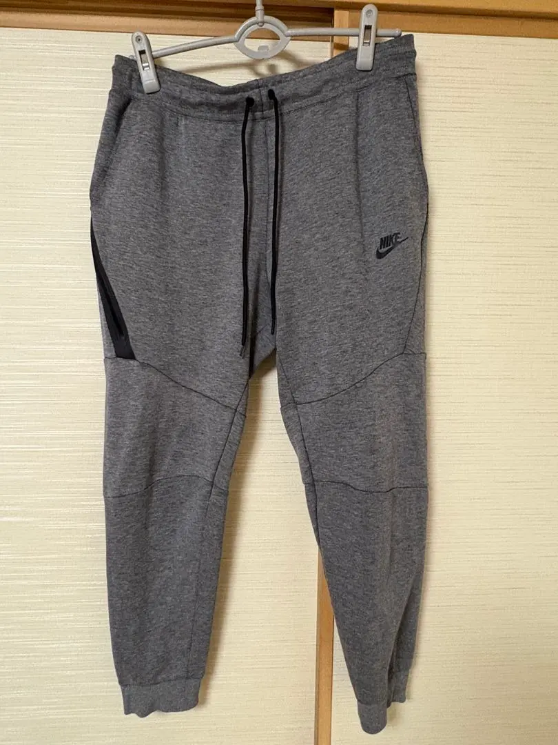 Thumbnail of NIKE Tech Fleece Pants - Old Model - Red Tag