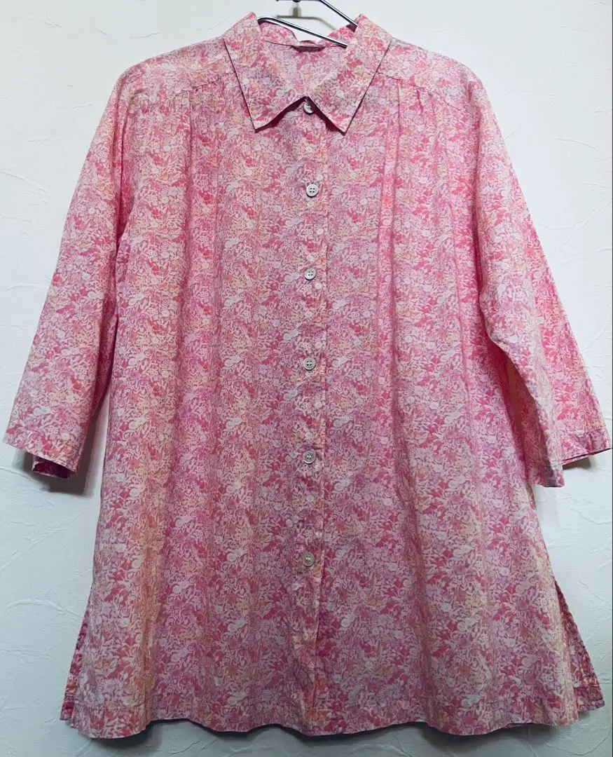 LIBERTY. - リバティブラウス 新品未使用品の通販 by ちゃっぴー