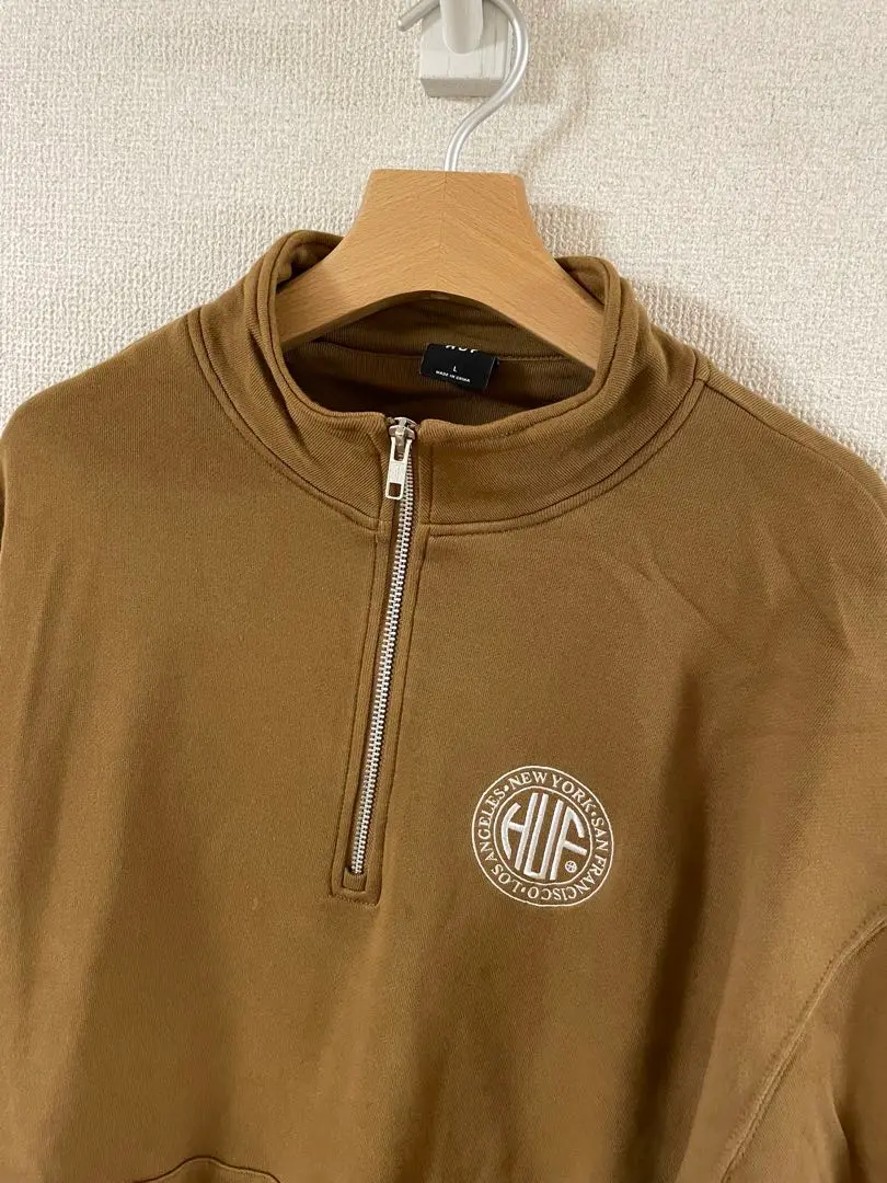 【即完売品！】　HUF ハーフジップ　スウェット　刺繍ロゴ　ブラウン　XL 2025年最新】Huf ハーフジップ ブラウンの人気アイテム - メルカリ