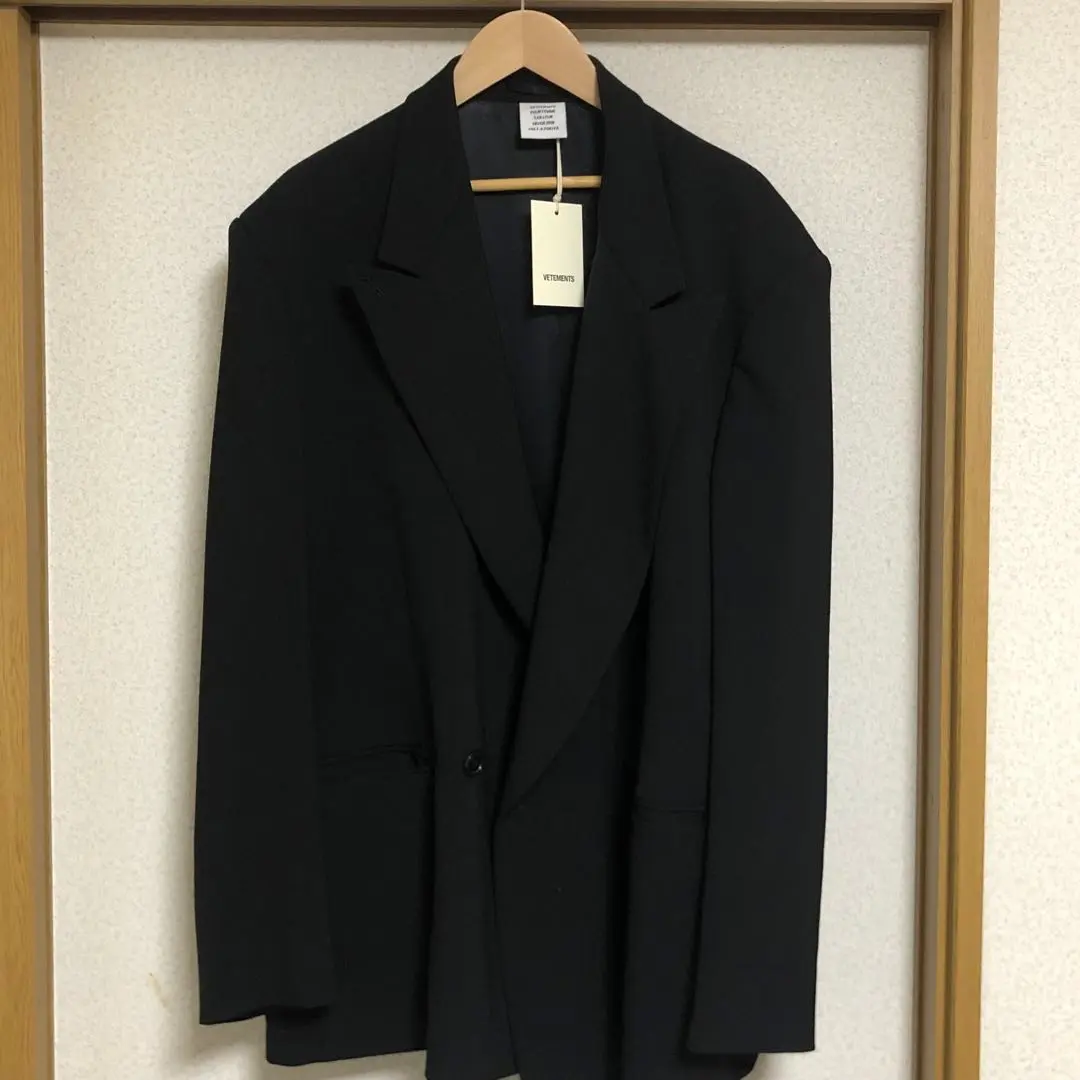 【VETEMENTS】テーラードジャケット VETEMENTSのグレー Split デコンストラクト テーラード