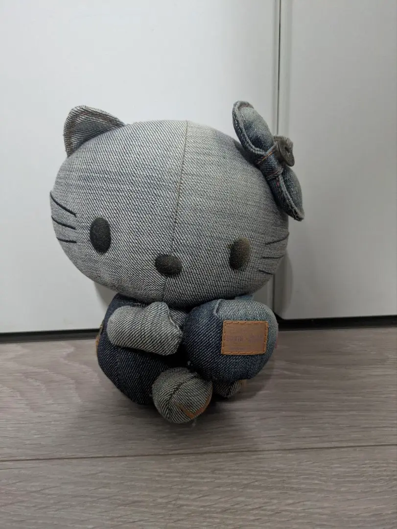 タグ付♡希少　ハローキティ　Sanrio×EDWIN マフラーぬいぐるみ2体 ハローキティ EDWIN ぬいぐるみ｜サンリオオンラインショップ