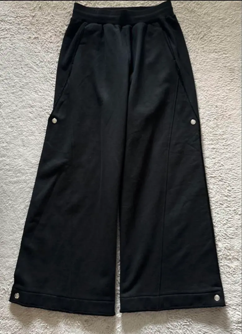 2025年最新】nullus スラックスの人気アイテム - メルカリ