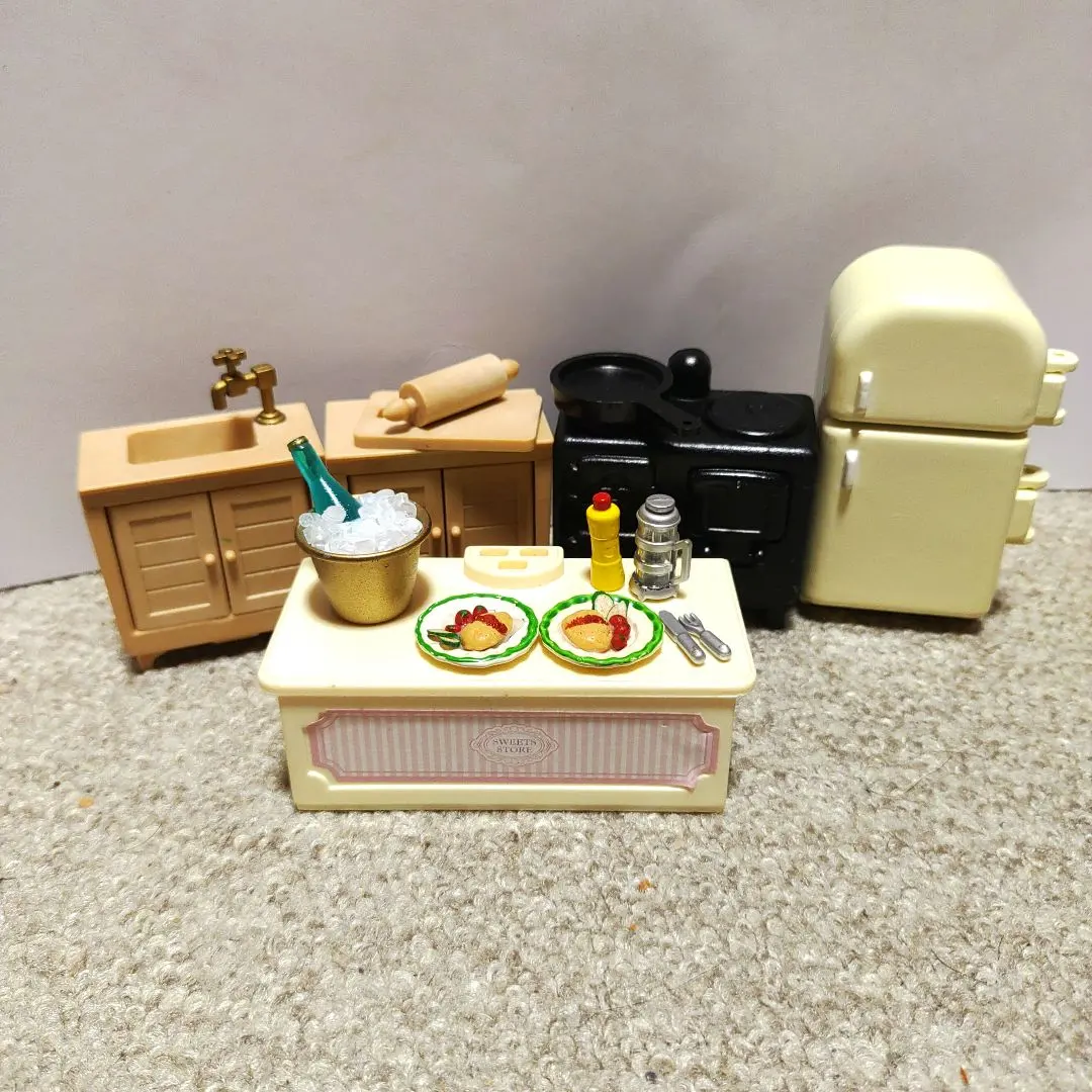 Thumbnail of Sylvanian Families Kitchen Set