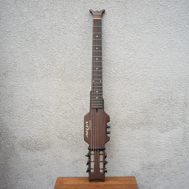 ⭕ 希少色 サイレント シンソニード アリア エレアコ アコースティックギター ARIA Sinsonido アリア シンソニード コンパクト トラベル