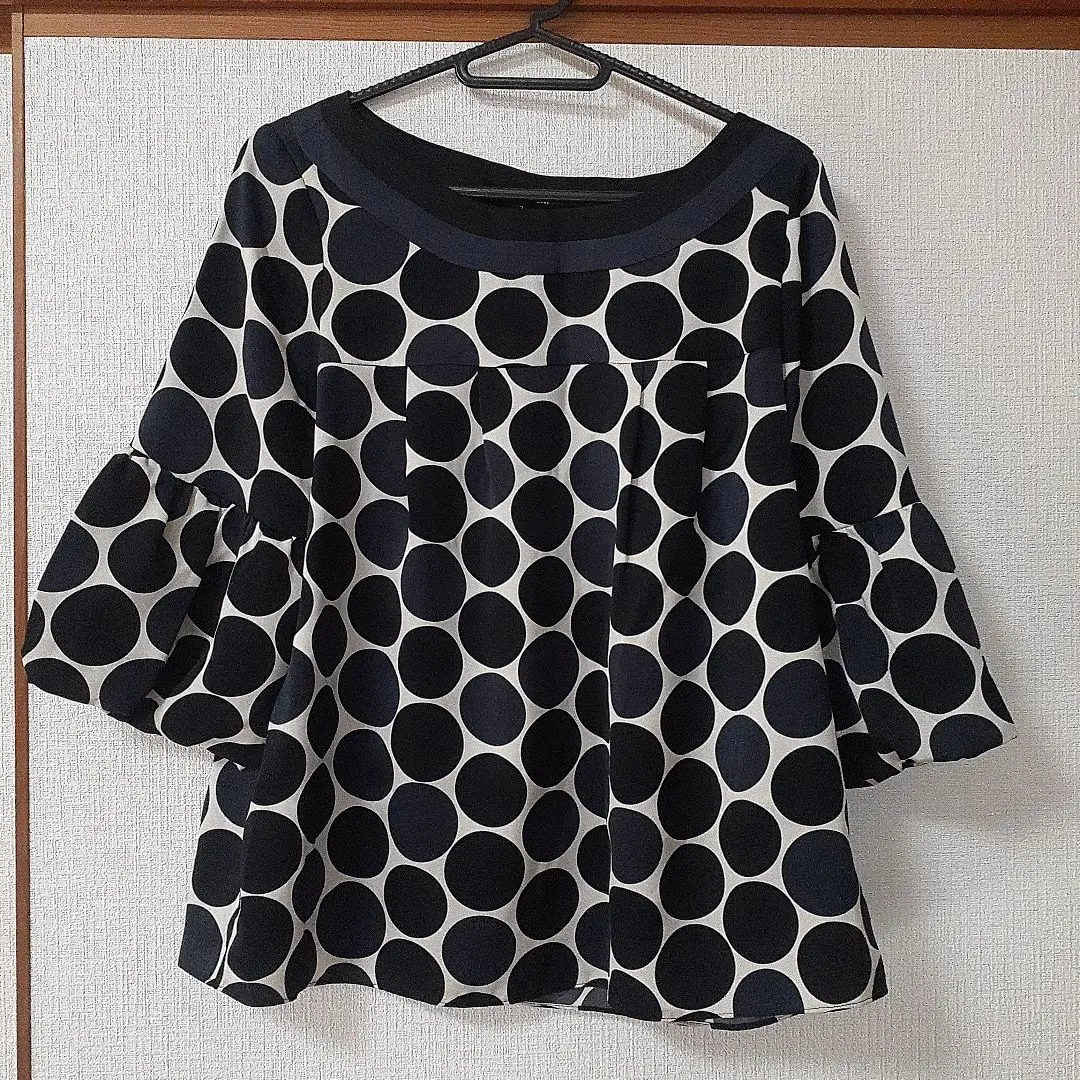 Thumbnail of [Excellent Condition] [Size 9] Lautreamont Dot Pattern 3/4 Sleeve Blouse Size 2 Made in Japan