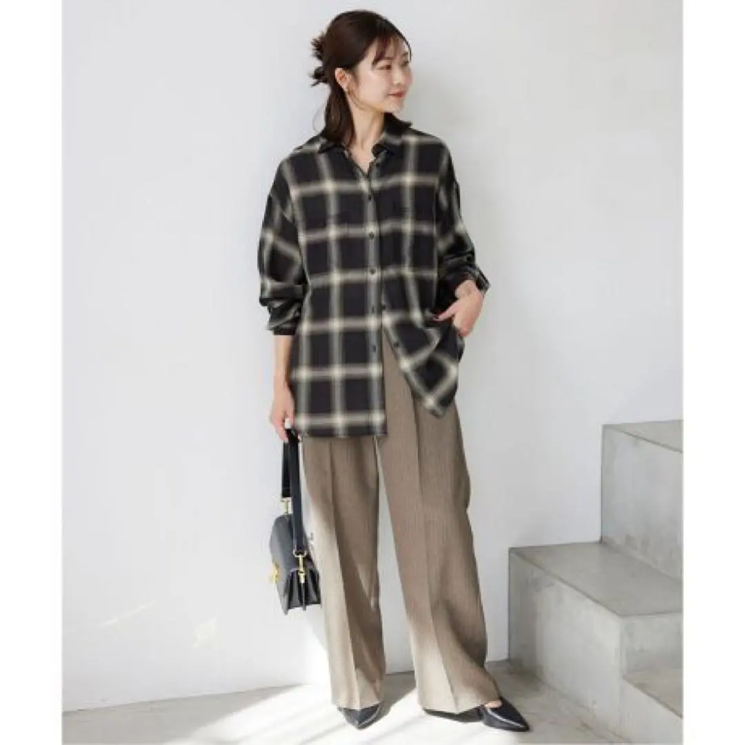 Thumbnail of Slobe Iena PE SHARK 1-tuck straight pants