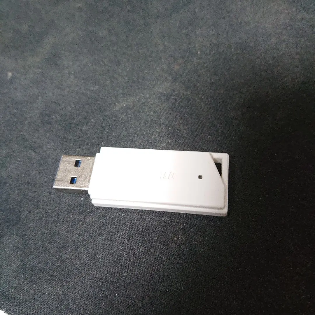 USB記憶體 60GB 中古特賣 的縮圖