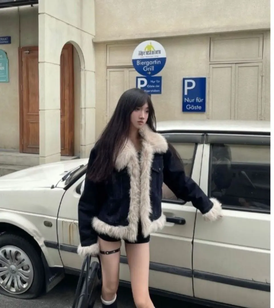 Thumbnail of almo LAMPOON Outerwear Fur