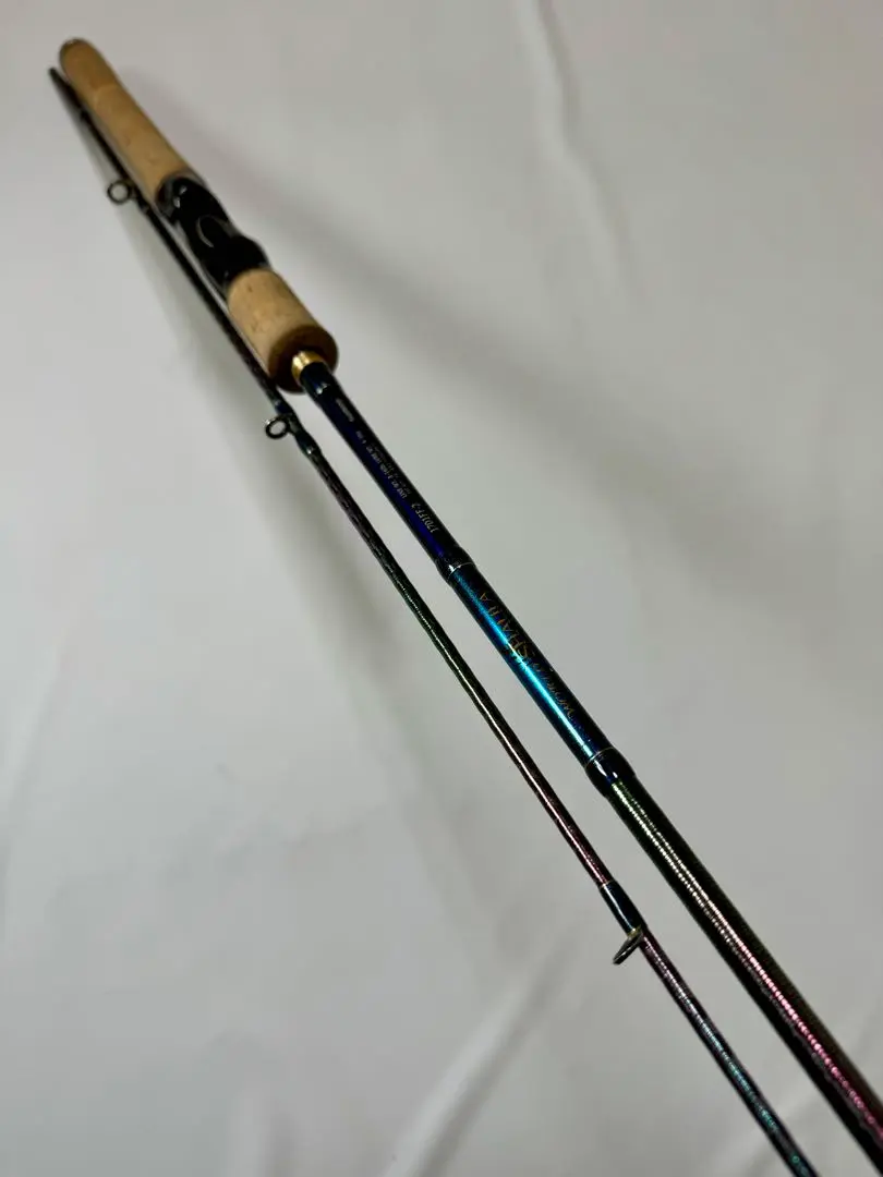 【美品】シマノ ワールドシャウラ 1701FF-2 ブルーモデル 希少人気番手 美品 シマノ ワールドシャウラ ブルーモデル