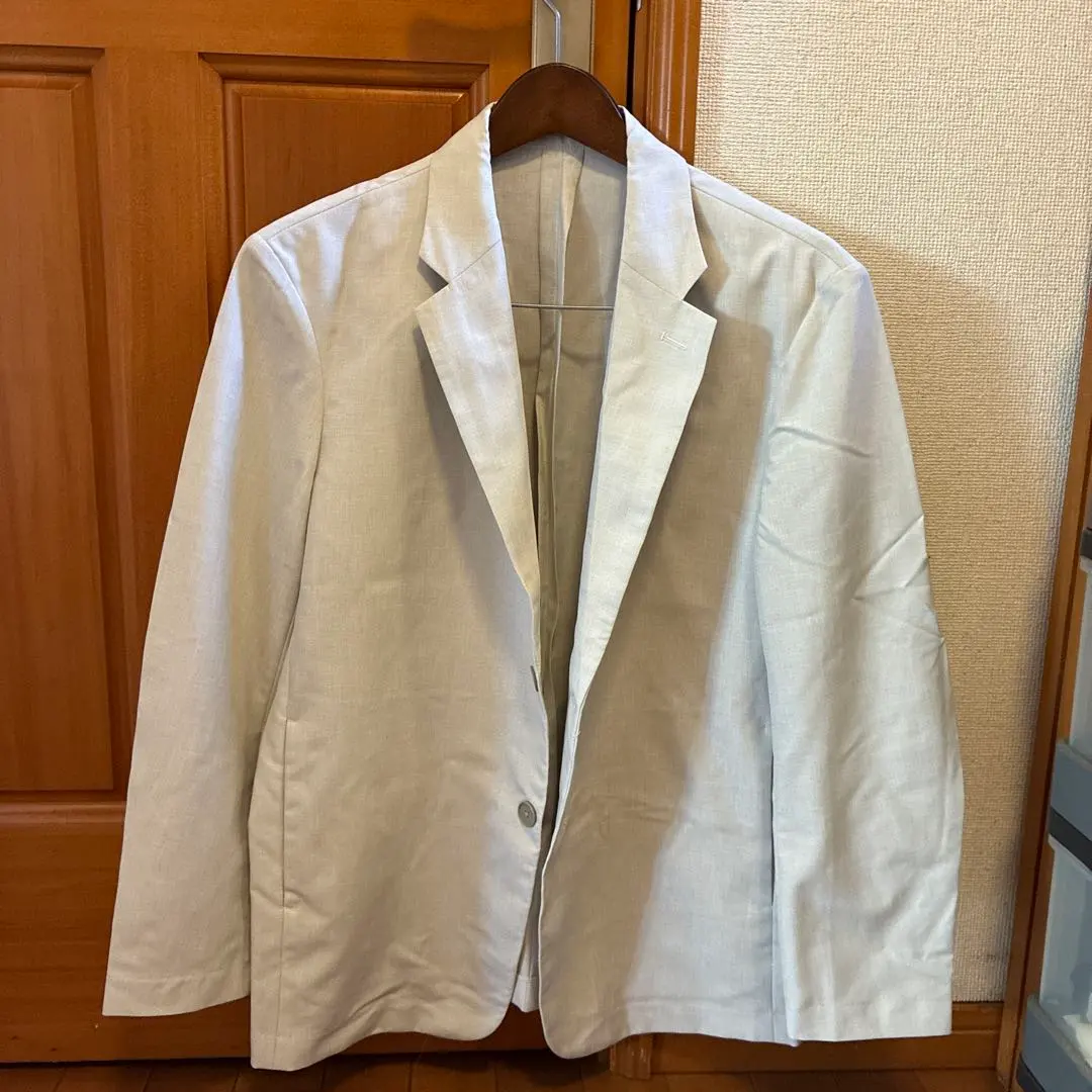 Thumbnail of Ivory tailored jacket