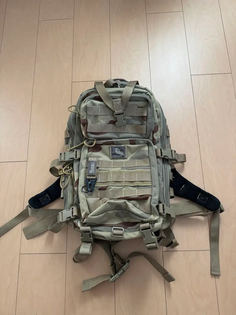 リュックMAGFORCE(マグフォース) スーパーファルコン3マルチカム風