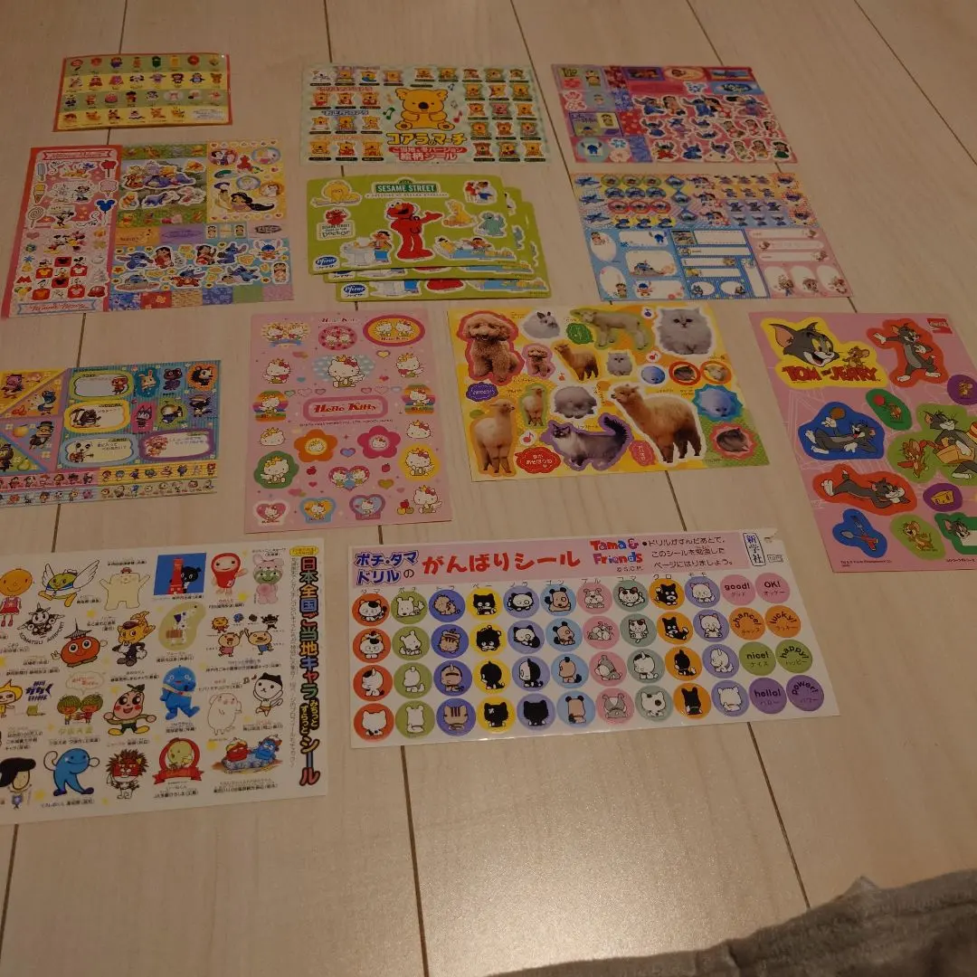 Thumbnail of Character sticker set (bulk sale)