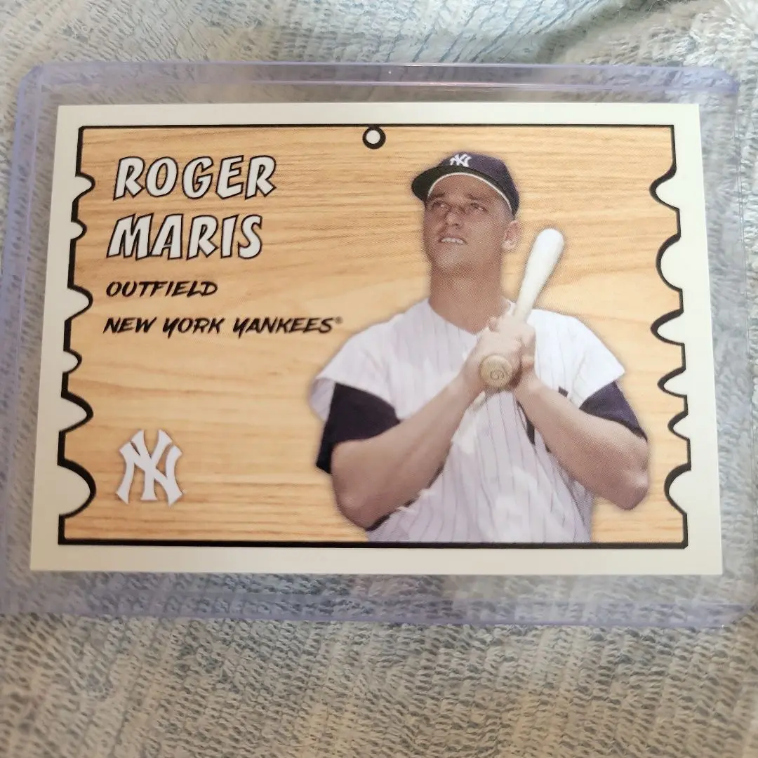 MLB ロジャー・マリス(ヤンキース) カード 新記録達成] ロジャー・マリスが歴史的な61本塁打シーズンに着用