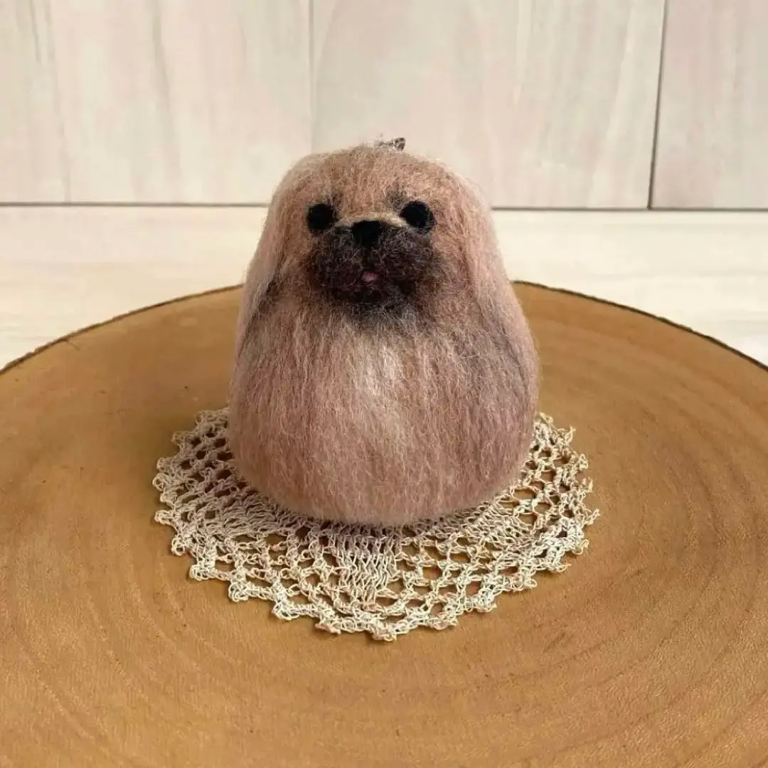 Thumbnail of Pekingese, Brown ★ Pekingese Egg Keychain, Wool Felt