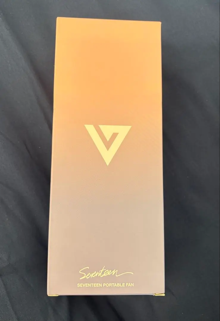SEVENTEEN トートバッグ ハンディファン 扇風機 5周年Tシャツ ウジ SEVENTEEN トートバッグ ハンディファン 扇風機 5周年Tシャツ