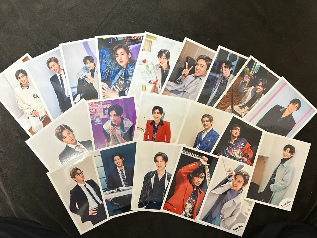 Thumbnail of Ren Meguro Official Photo Set (20 Photos)