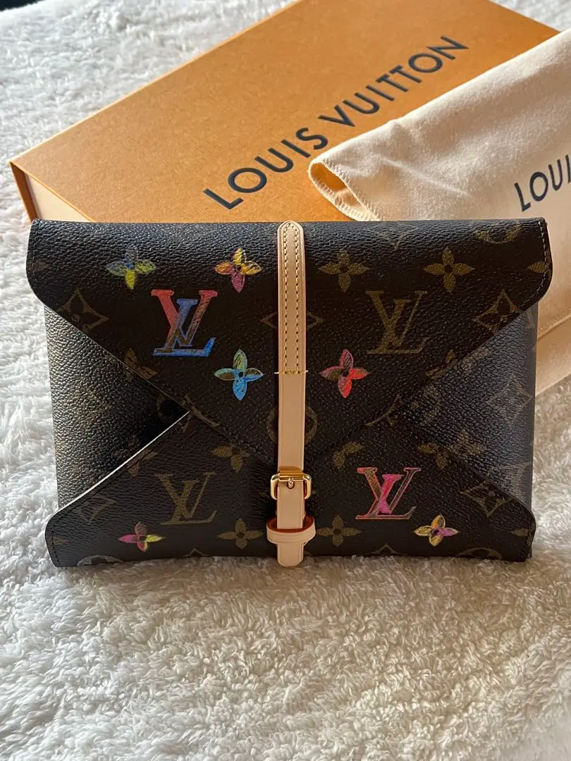 ⭐︎未使用⭐︎Louis Vuitton ルイヴィトン 12エテュイ 色鉛筆 楽天市場】Louis vuitton ルイヴィトン ポーチ 色鉛筆12色セット