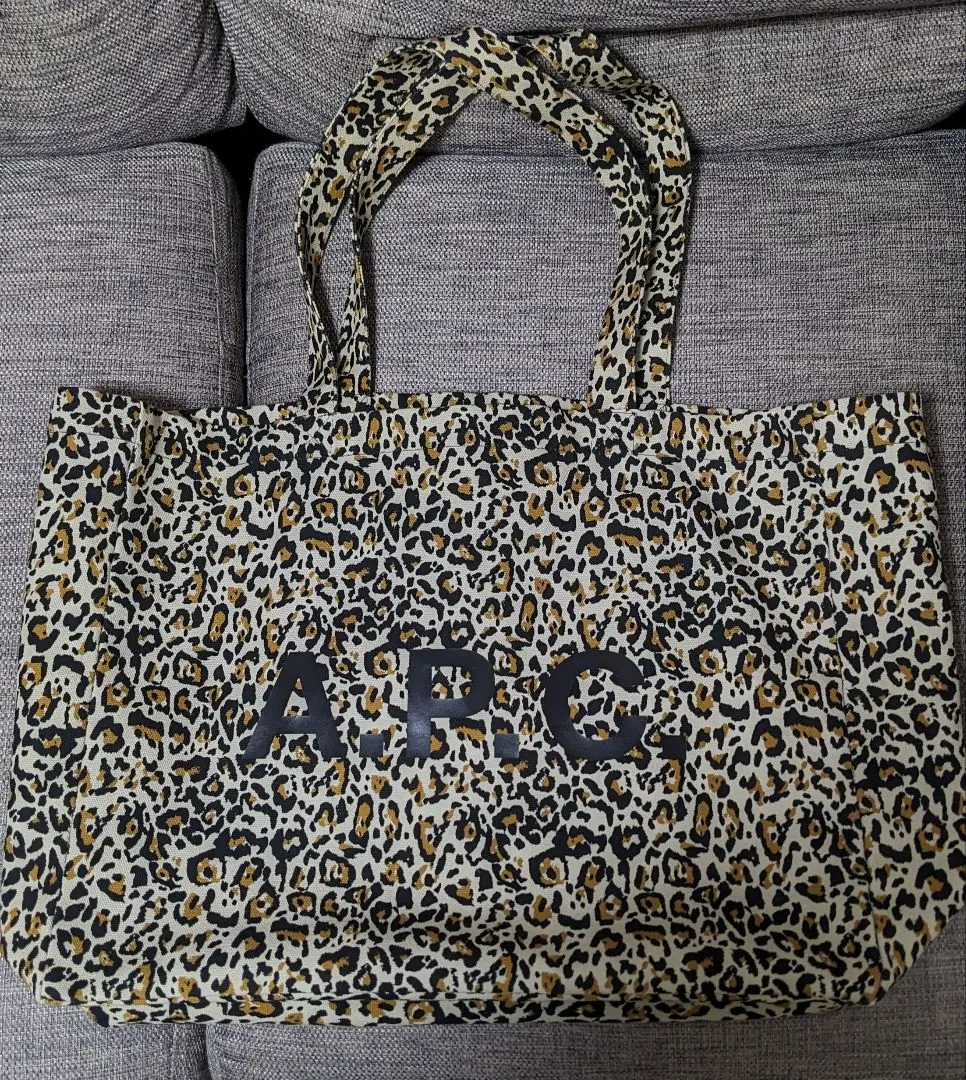 Amazon.co.jp: ② APC アーペーセー トートバッグ 大きめ