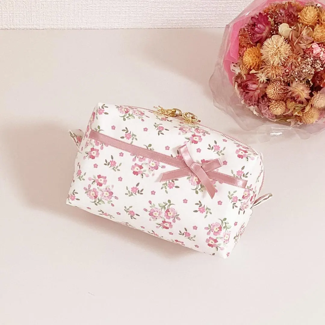 Thumbnail of Liberty charm cute mini box pouch Magdalena Posy