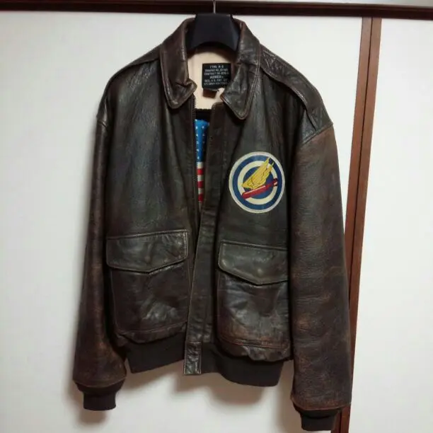 ⭐️90s⭐️AVIREX A-2 フライトジャケット　ワッペン　ペイント 古着 ～90年代 アヴィレックス AVIREX A-2 バックペイント入り
