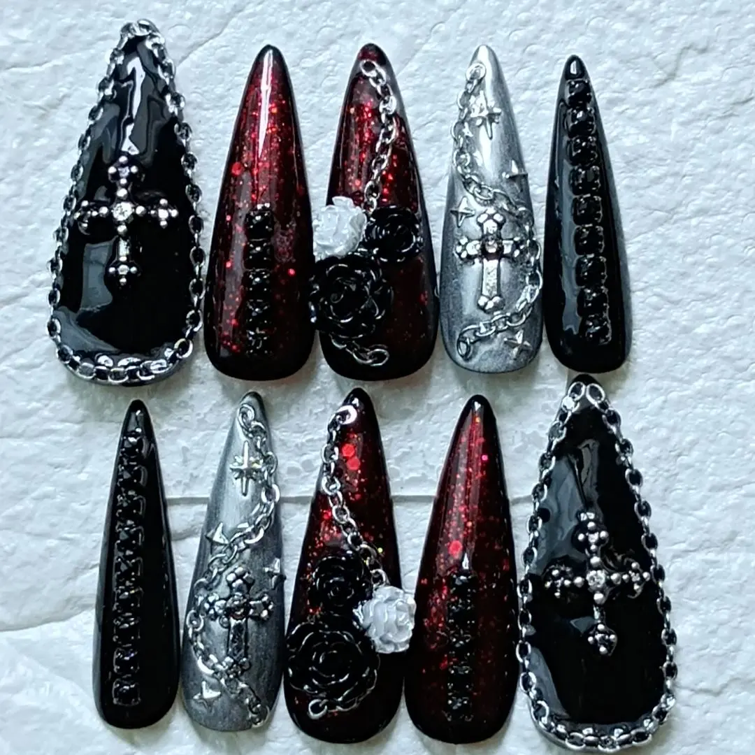 哥德 十字架 亞文化 地雷系 病嬌 Y2K 美甲片 的縮圖