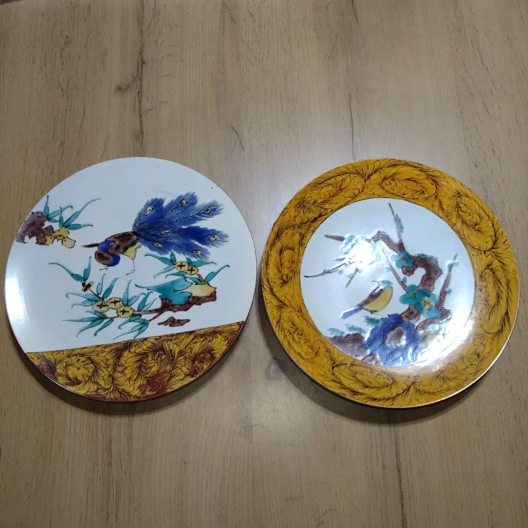 九谷焼日展作家山岸雄三　古九谷写　色絵亀甲牡丹蝶牡丹文大皿＆出光美術館本展覧会 2025年最新】山岸雄三の人気アイテム - メルカリ