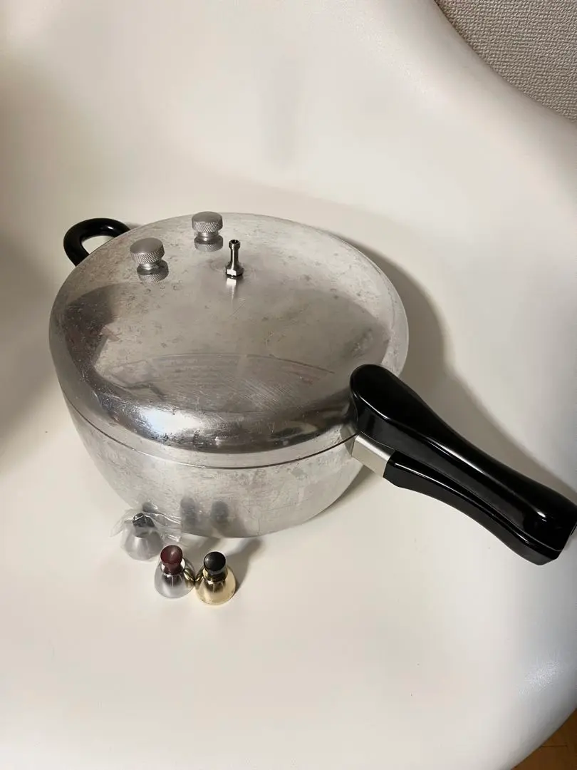 【未使用】平和アルミ製作所　ピースプレッシャーパン PC-3800 圧力鍋 Yahoo!オークション -「平和アルミ圧力鍋」の落札相場・落札価格