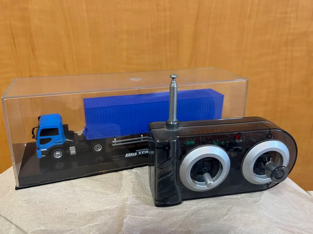 RC4WD BigDog 1/10 トライアクスル ボート運搬スケール
