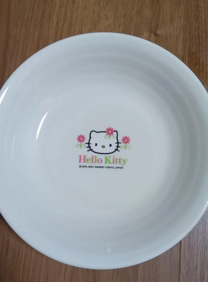 Thumbnail of Hello Kitty Ceramic Plate Set (2 Plates)