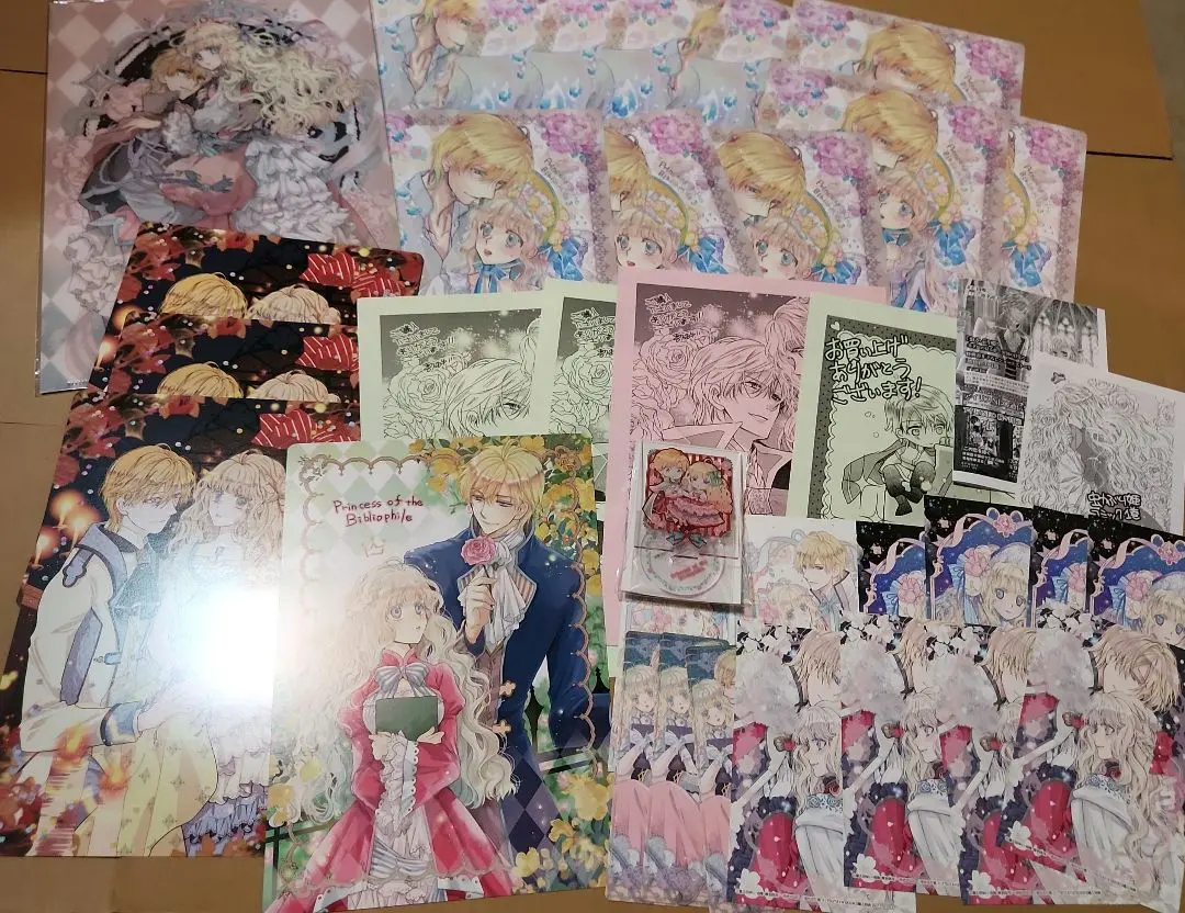 虫かぶり姫　SS付ビジュアルボード　イラストカード　１１セット 2025年最新】虫かぶり姫ビジュアルボードの人気アイテム - メルカリ