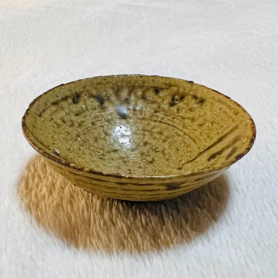 Thumbnail of Kei Ito, Guinomis (sake cups), Sake cup, Pottery, Ceramics