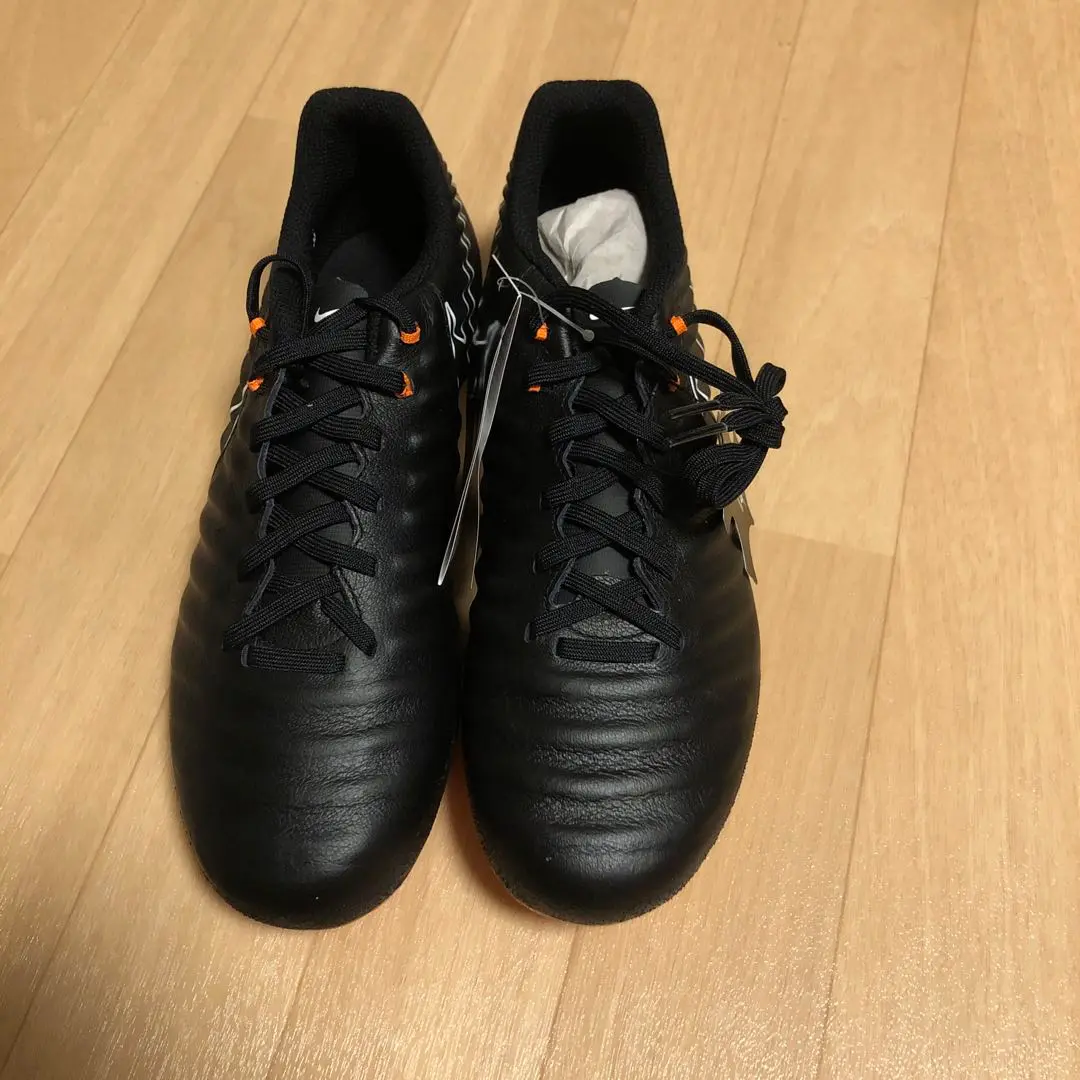 NIKE ティエンポレジェンド7 HG-E acc対応　シューズケース有りタグ付 NIKE ティエンポレジェンド7 HG-E acc対応 シューズケース有り