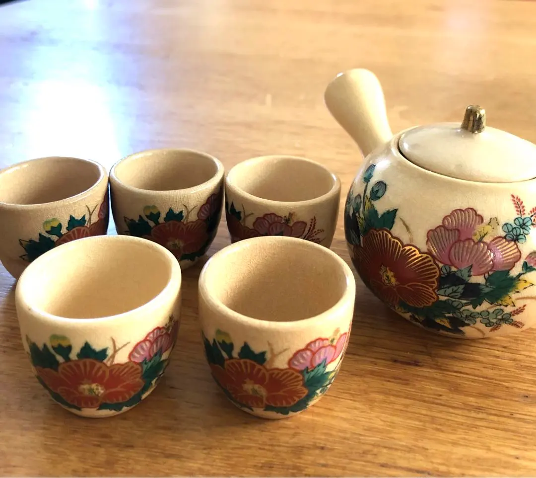 Thumbnail of Miniature teapot and teacups, Showa retro
